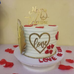 Vanilla/Strawberry Cake Three layers