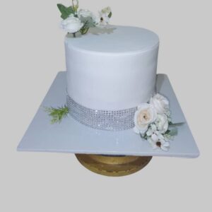 Vanilla, Chocolate and Red Velvet Four layers